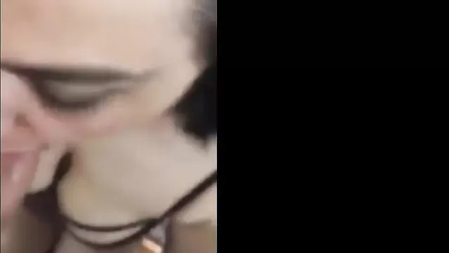 زن تنگ ترک بعد از ساک زدن، حسابی دنبال آب کیره.